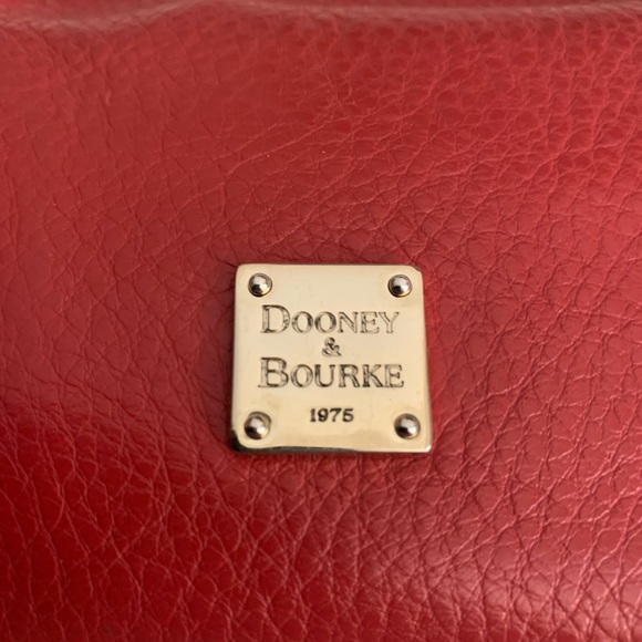 Dooney and Bourke red pebble leather kiss wallet pouch - Picture 2 of 14